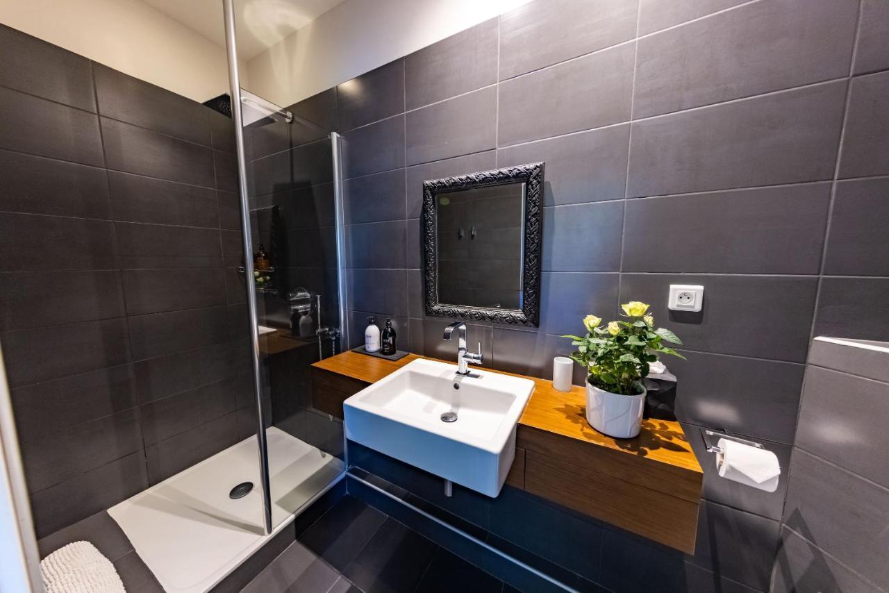 Monte Arena Chambre D'Hotes Montaren-et-Saint-Mediers Ngoại thất bức ảnh