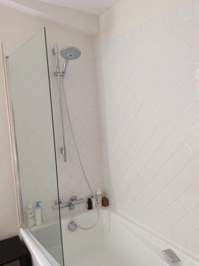 Monte Arena Chambre D'Hotes Montaren-et-Saint-Mediers Ngoại thất bức ảnh